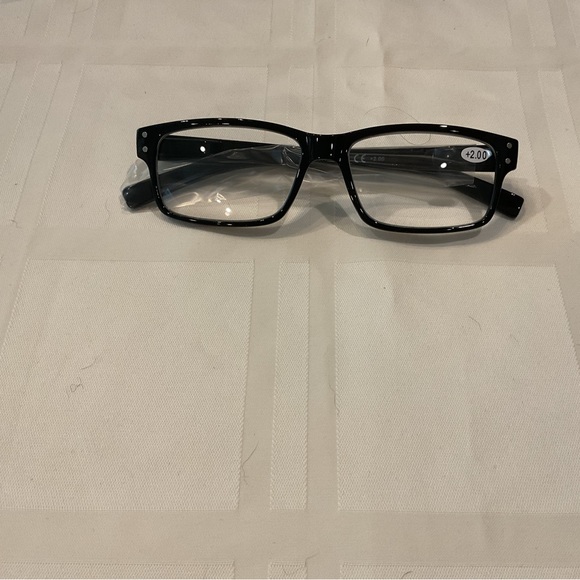 NWT black readers 2.0 with case - Picture 2 of 4